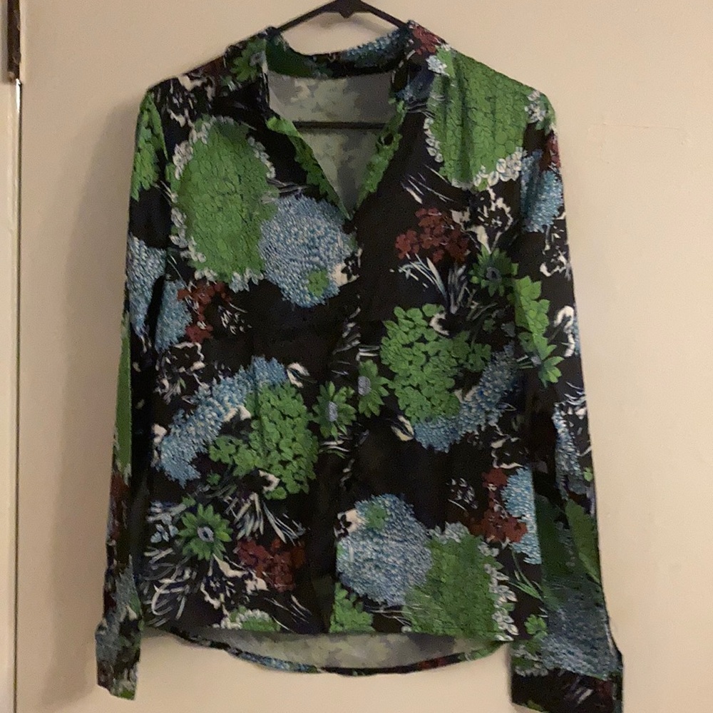 “Vintage” like button up shirt